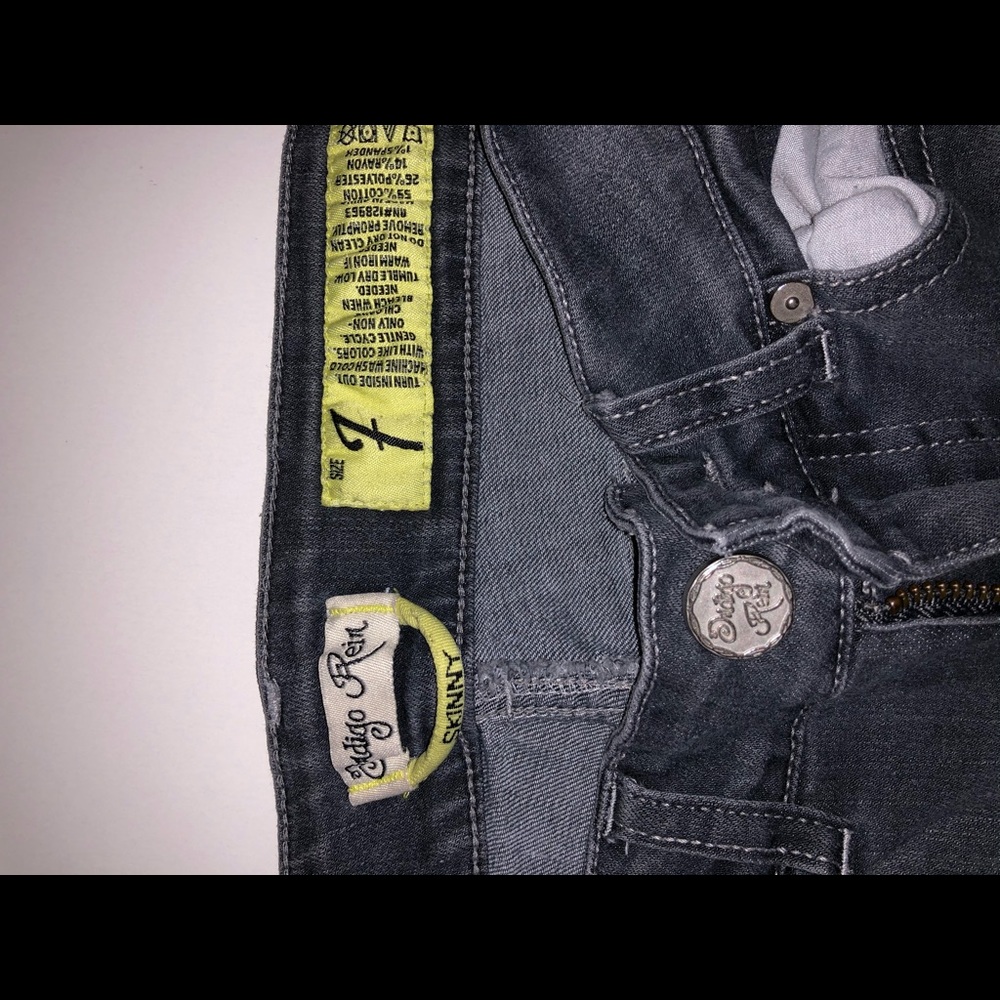 jeans - Picture 3 of 3